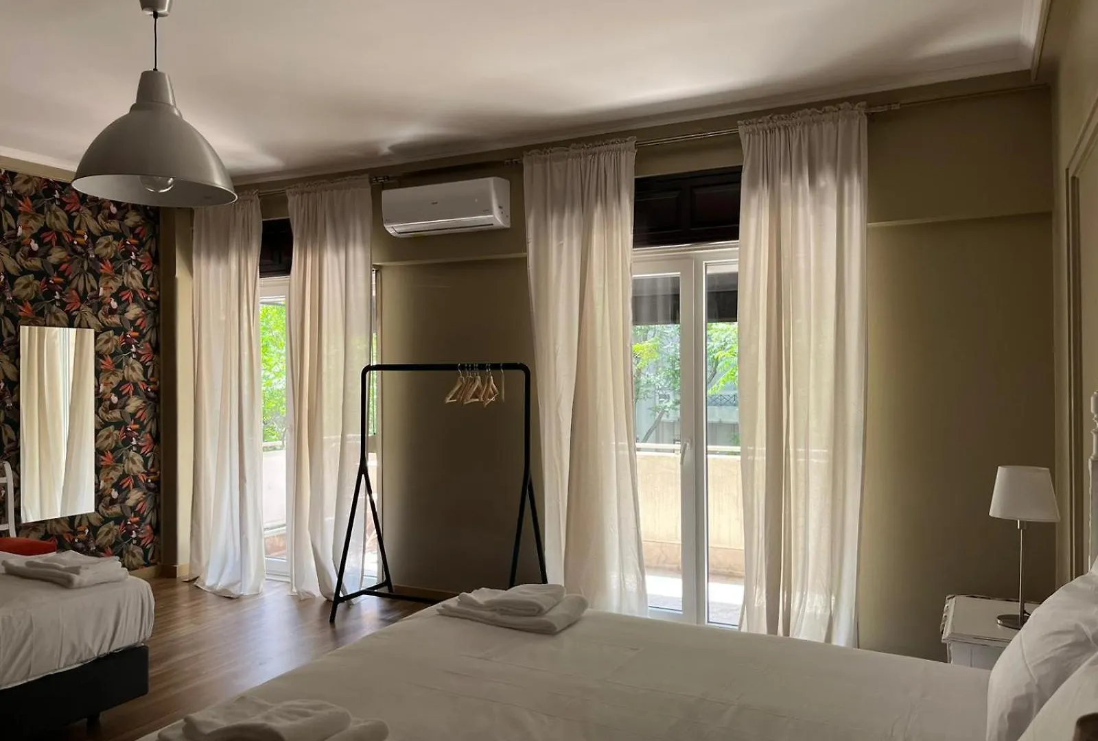 Dome Alvares Cabral Guest house Lisbon